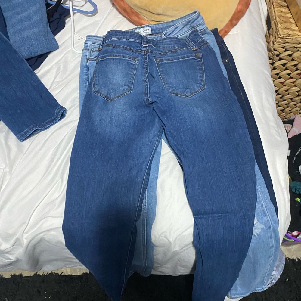 selling my jeans!